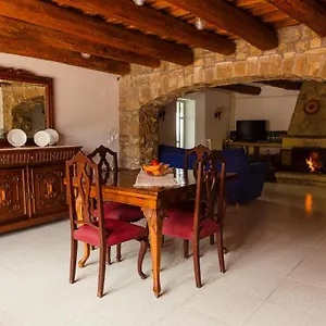  Сasa de vacaciones Masia Castanyola